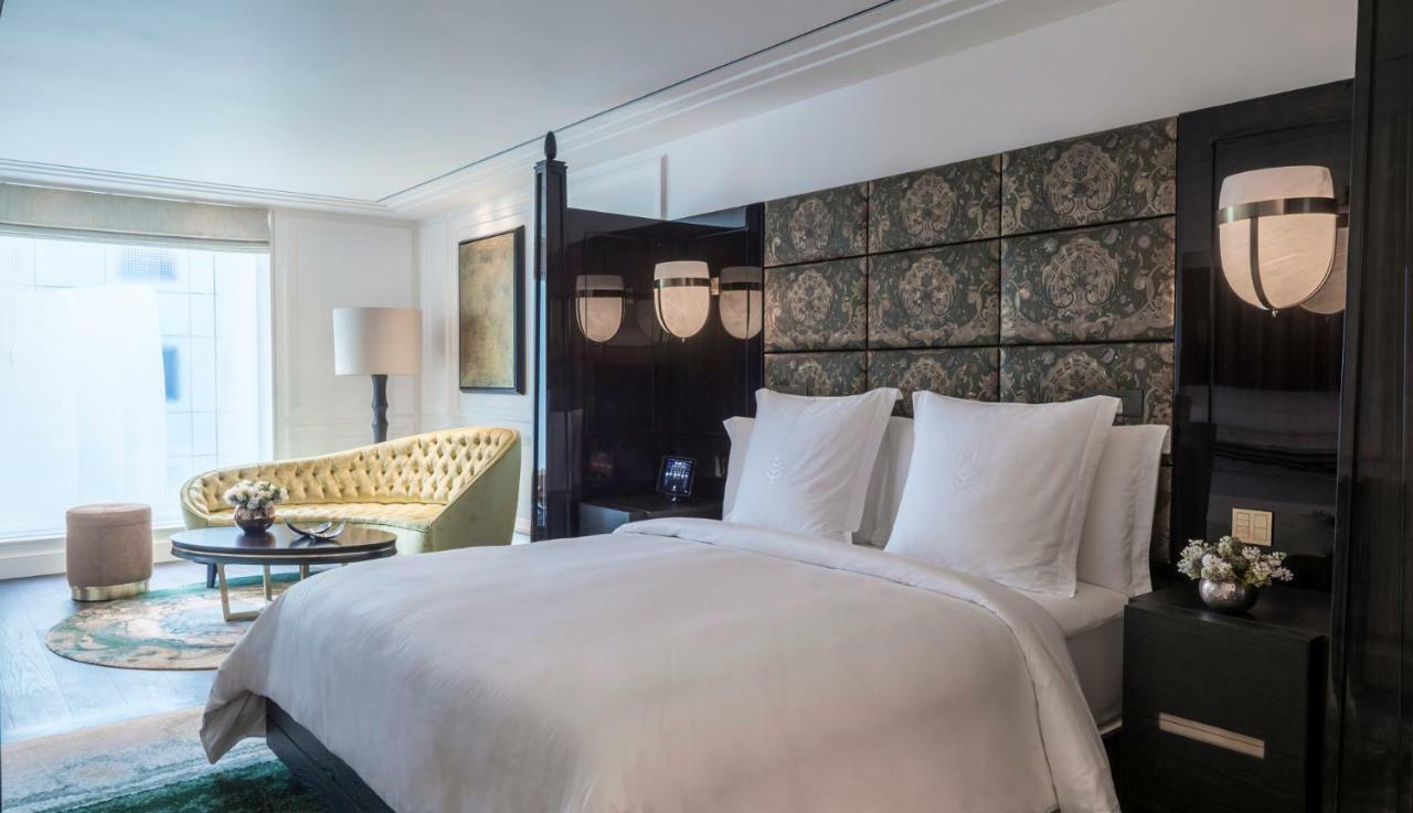 Royal Garden Suite